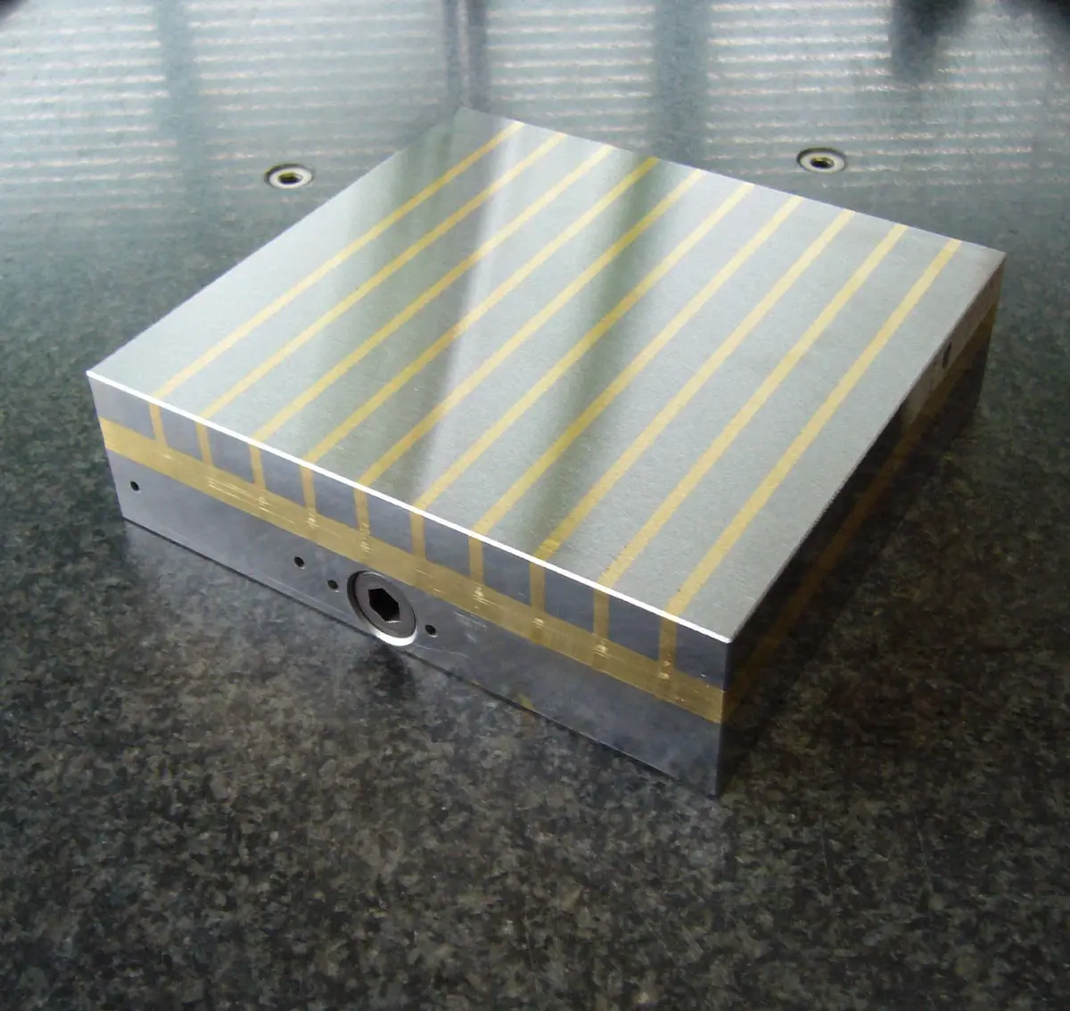Magnetspannplatte